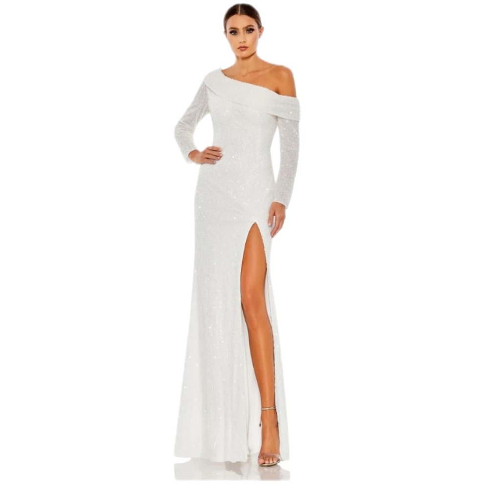 NWT - Mac Duggal White Sequined One Shoulder Evening Gown - Size 4